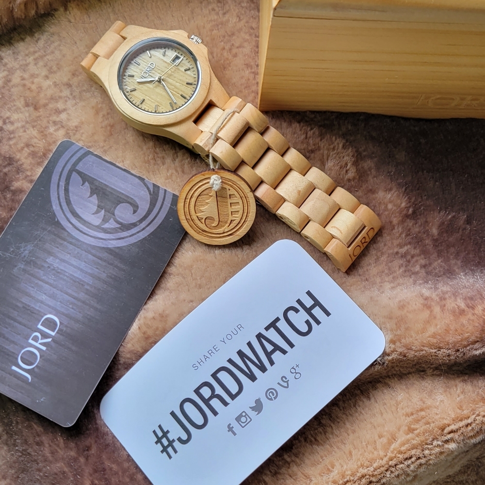JORD UNISEX Handcrafted Wood Watch NWT
